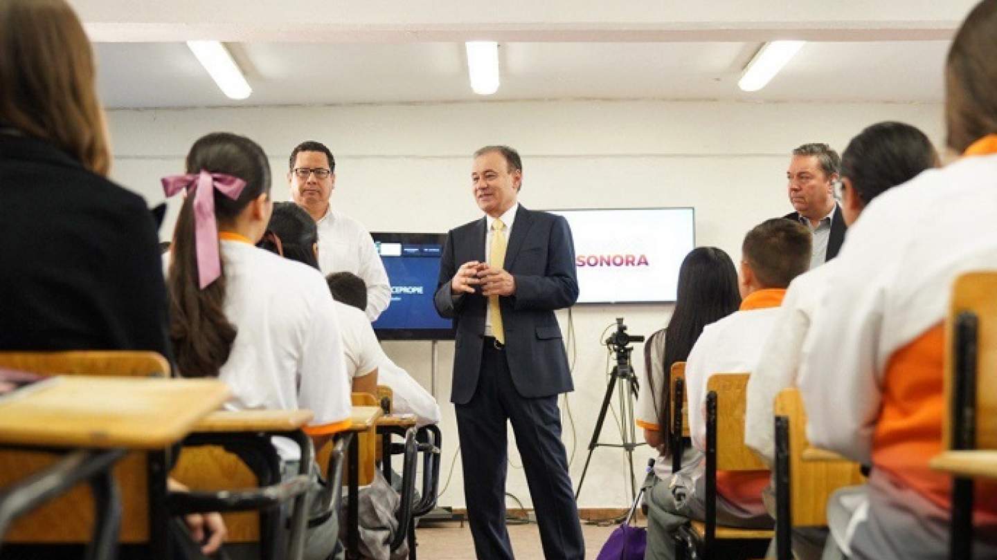 Estamos listos para iniciar el ciclo escolar 2023-2024: Alfonso Durazo.