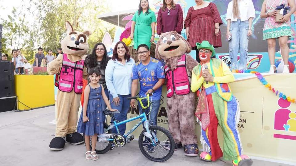 Organiza Gobierno de Sonora gran festejo del Día del Niño y la Niña en el Parque Infantil