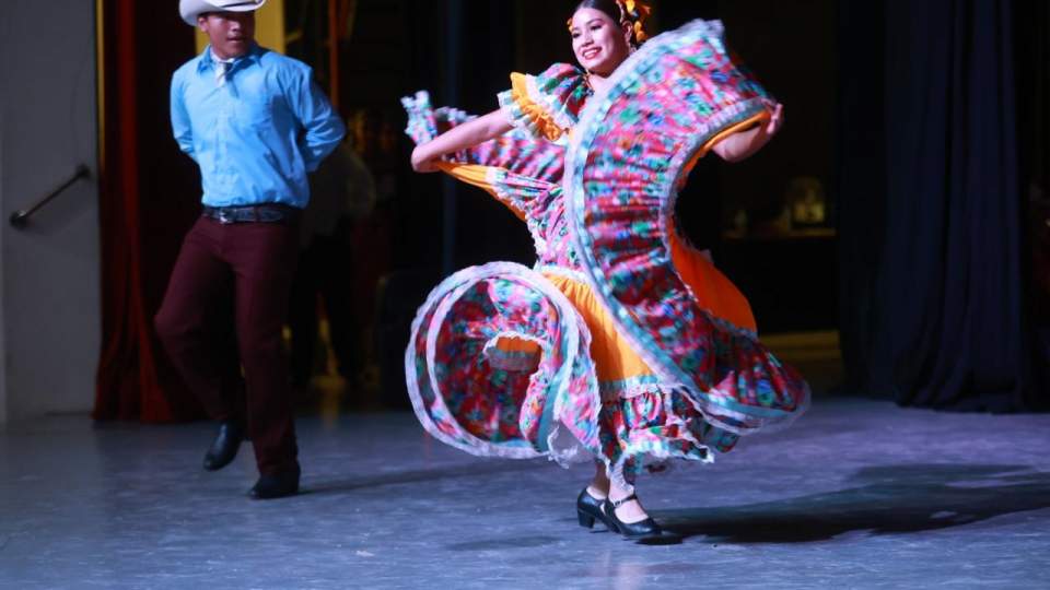 Exhorta Gobierno de Sonora a fortalecer el arte y la cultura en celebraciones escolares: Froylán Gámez