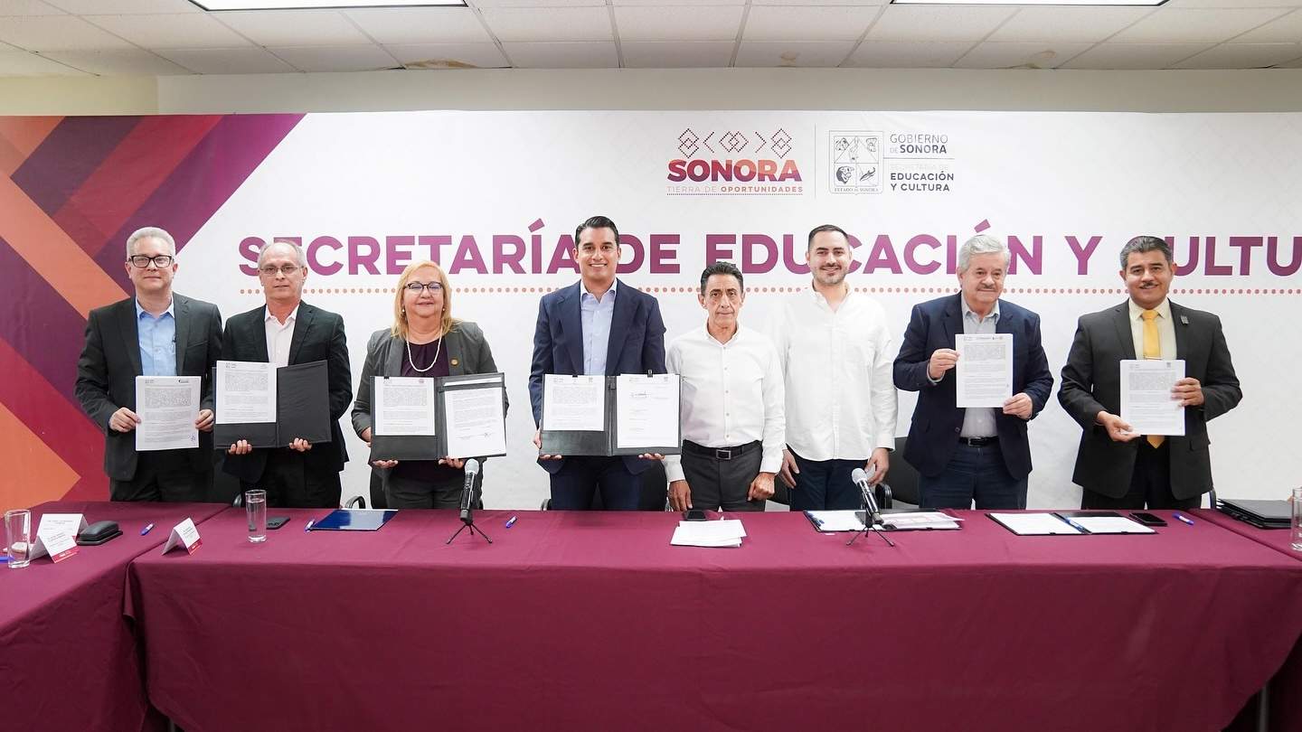 Brinda Gobernador Durazo becas de posgrado a servidores públicos: Froylán Gámez