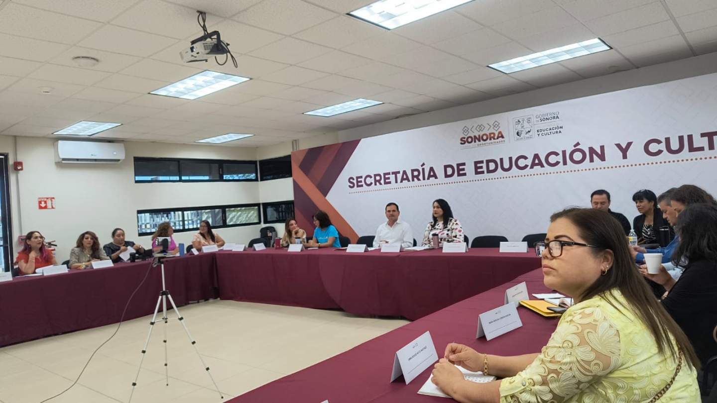 Capacita Gobierno de Sonora a docentes para innovar la práctica educativa con el uso de la Inteligencia Artificial: SEC