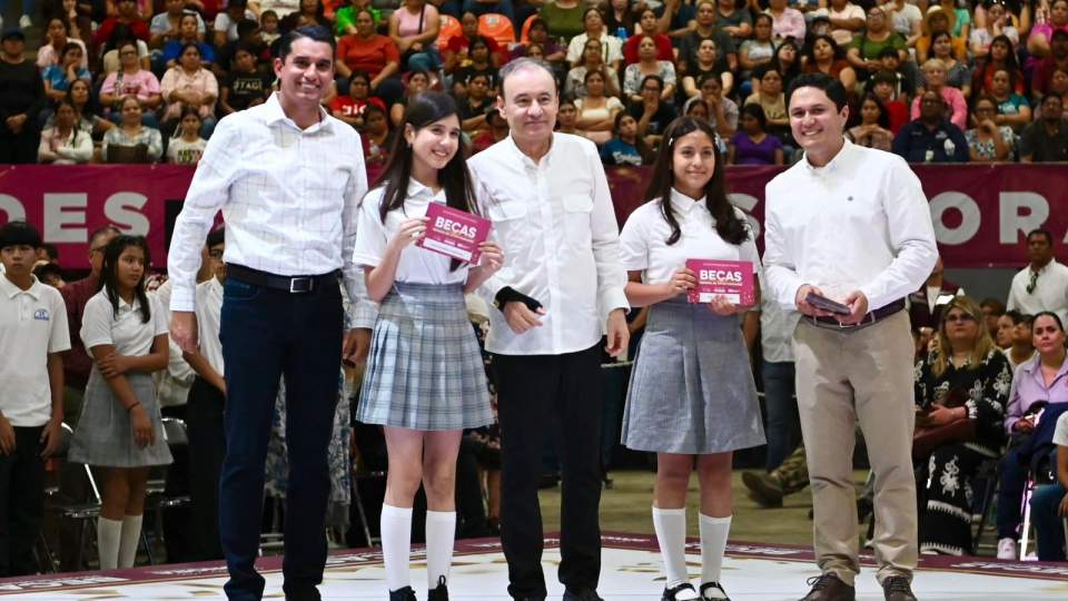 Gobernador Durazo transforma la educación de más de 450 mil estudiantes con Becas Sonora de Oportunidades
